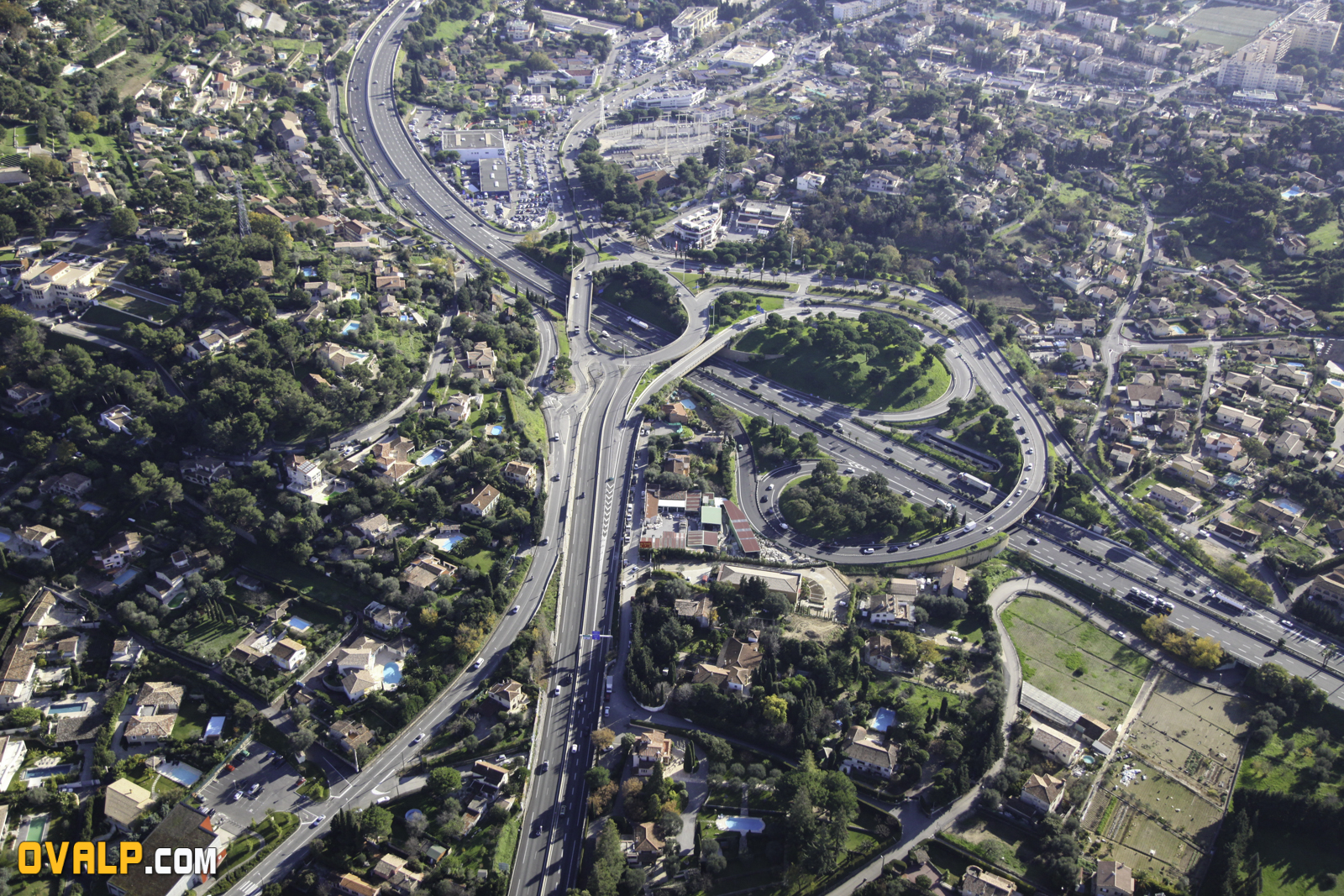 Echangeur Autouroute Cannes
