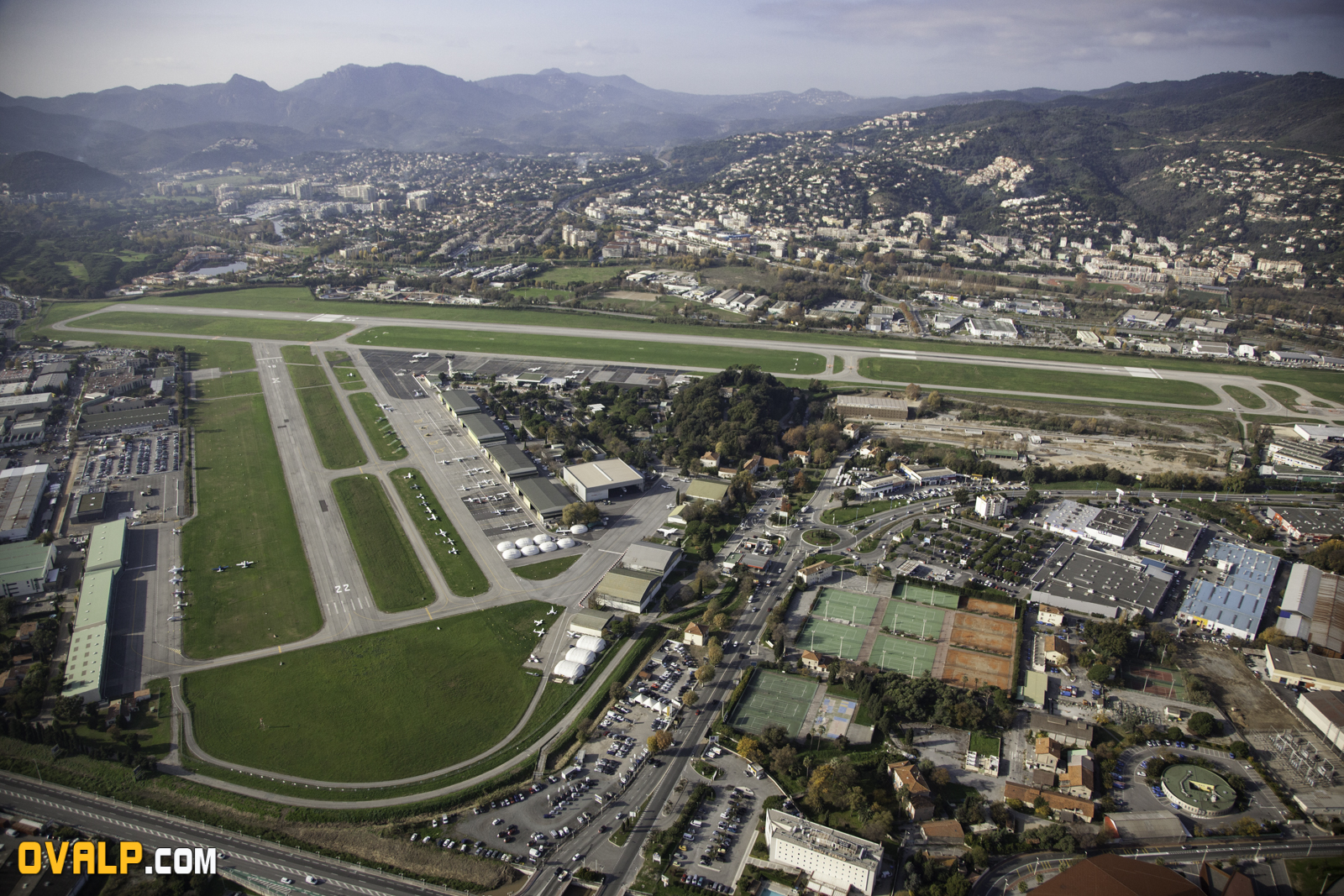 Aéroport Mandelieu Lfmd