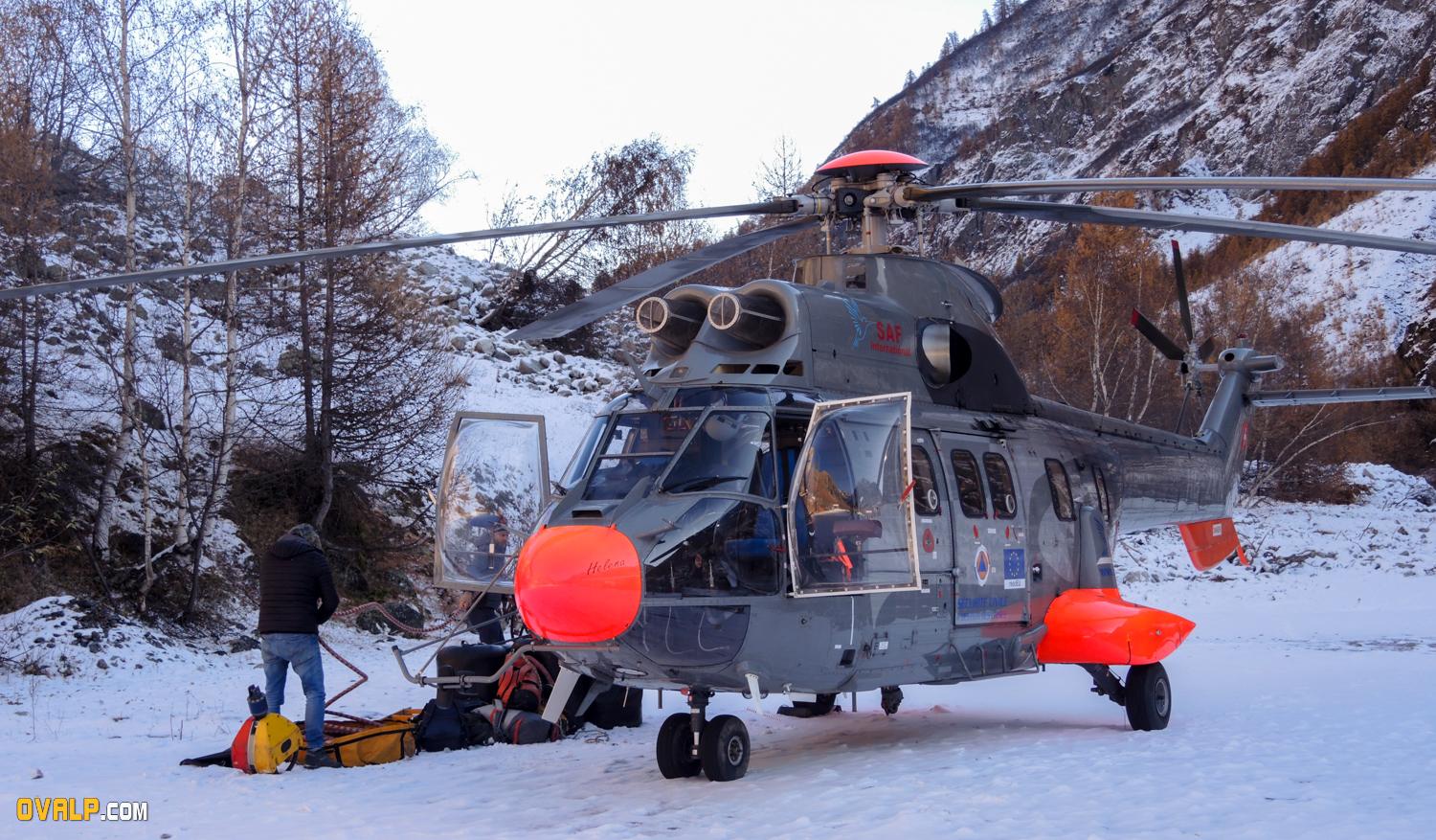 Super Puma Entraigues 1
