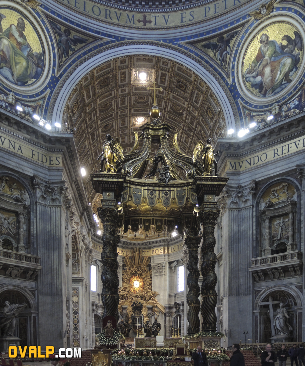 Basilique Saint Pierre / Saint Peter's basilica