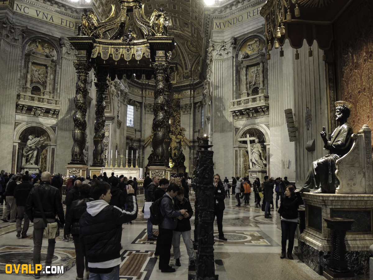 Basilique Saint Pierre / Saint Peter's basilica