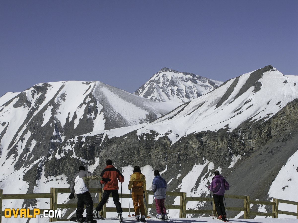 Auron 10